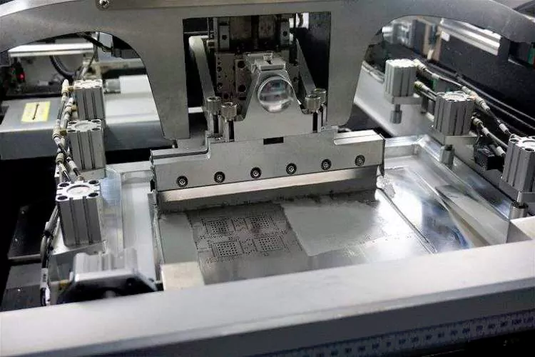 PCB Printing and Solder Paste