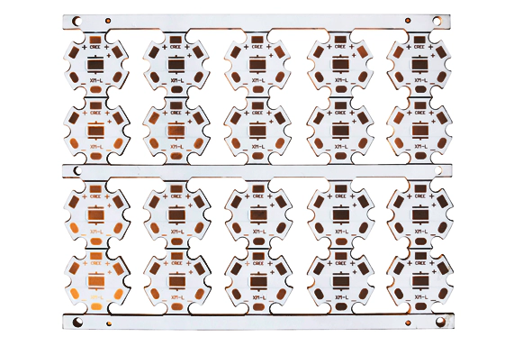 Close-up photo of a metal core PCB (MCPCB) showing the exposed aluminum core edge for thermal management.
